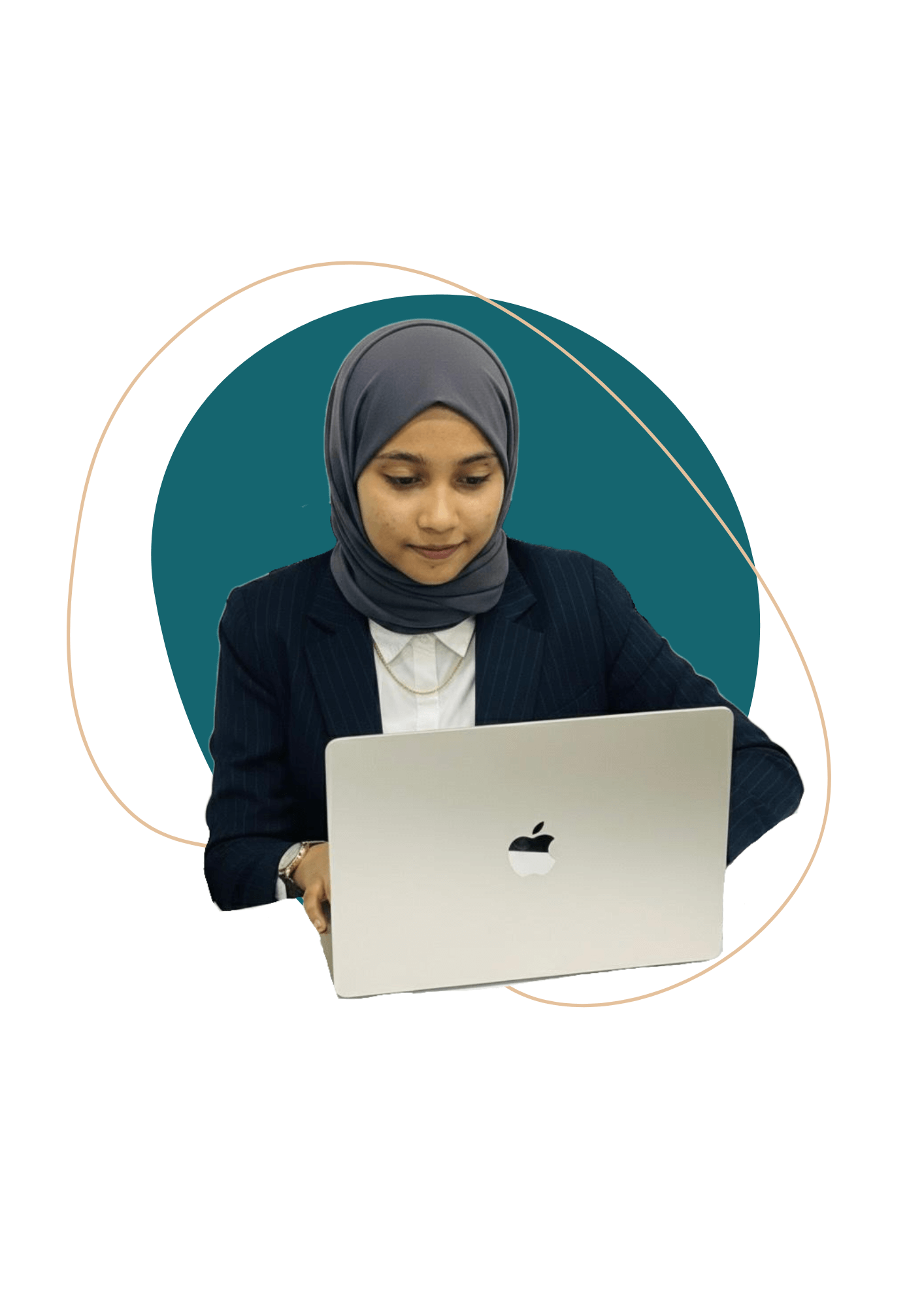 a girl with laptop who is digital marketing strategist in kannur